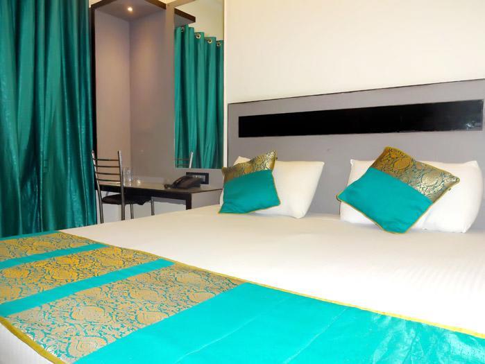 Hotel Hare Krishna Main Bazar Nueva Delhi Exterior foto